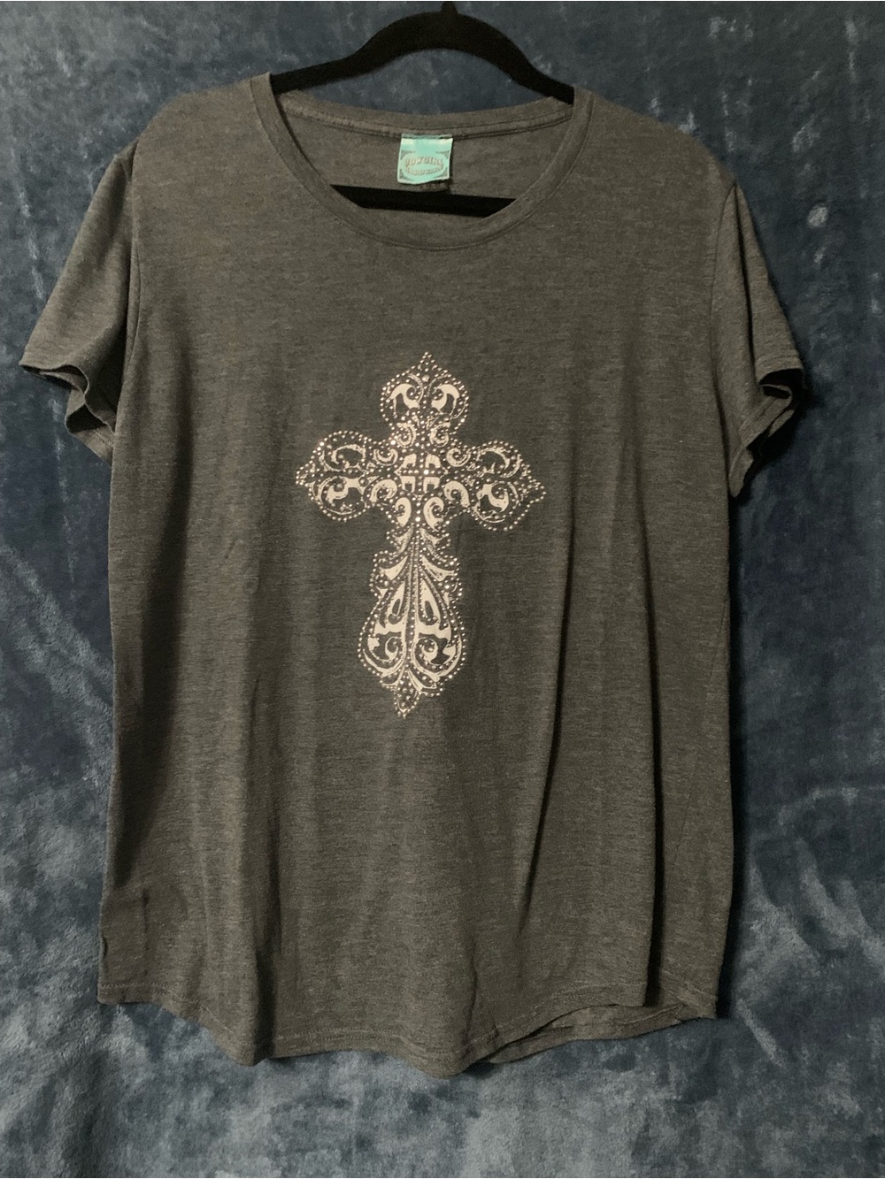 Women's Short-Sleeve Cross Graphic Tee - Gray